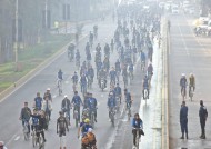 “Cyclothon”吸引了数百个家庭